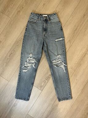 ZARA Ripped Grey-Wash Women’s Jeans - FREE SHIPPING on Bundles $85+